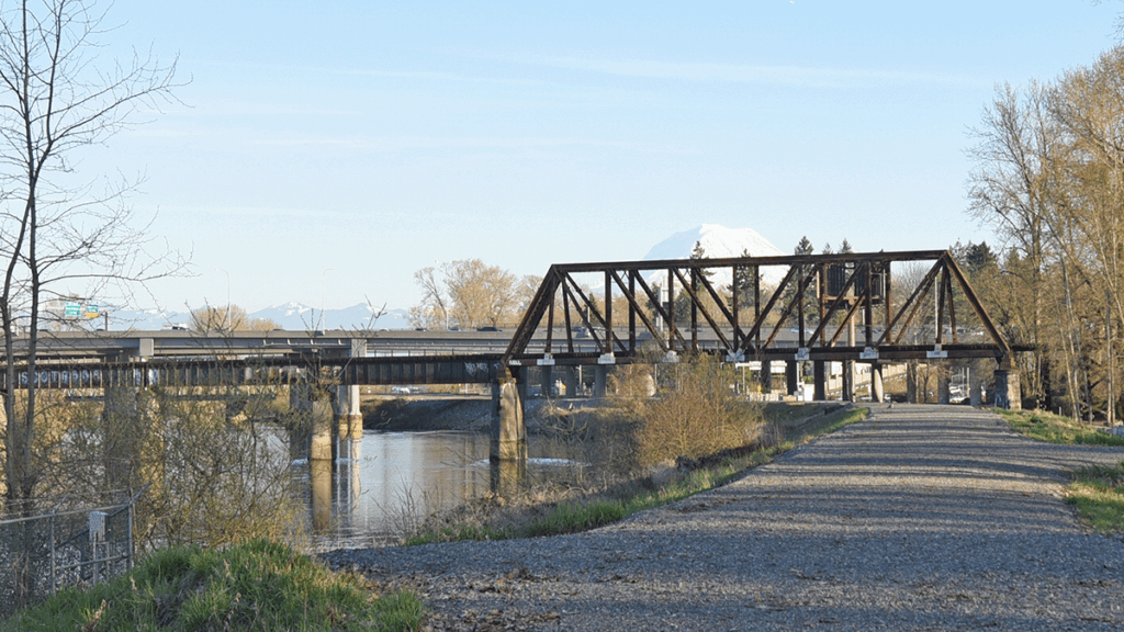 A photograph of the existing I-5 bridge across the Puyallup River.